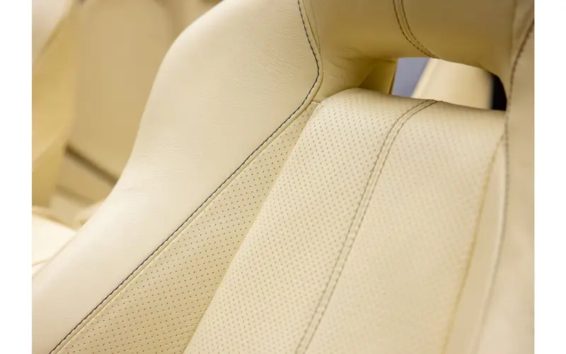 Aston Martin DB9 Volante 5.9 V12 Touchtronic - 123330