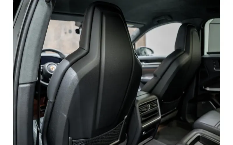 Porsche Cayenne Coupé 4.0 Turbo E-Hybrid GT - 127388