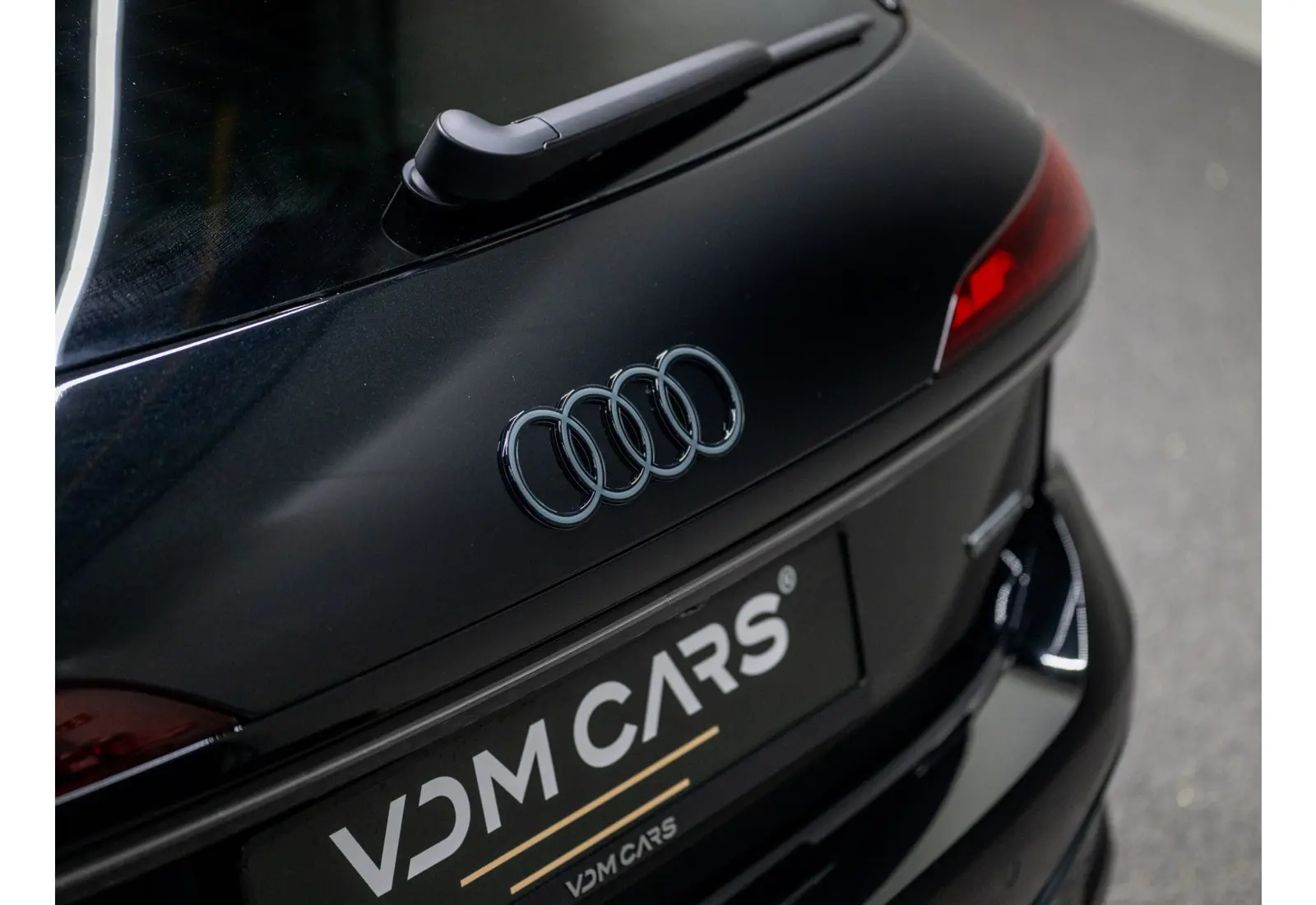 Audi A6 Avant 2.0 e-hybrid quattro S edition Competition - 131457