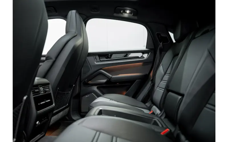 Porsche Cayenne Coupé 3.0 S E-Hybrid Black Edition - 145747
