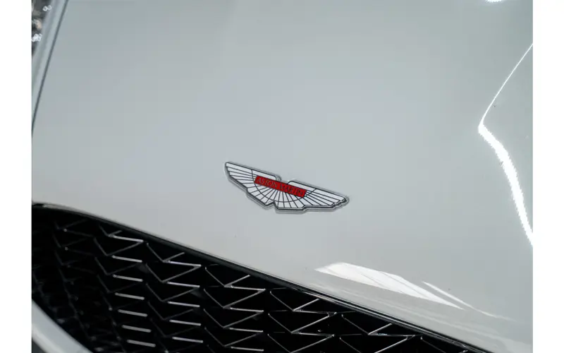 Aston Martin Vanquish Zagato Volante 6.0 V12 - 60023