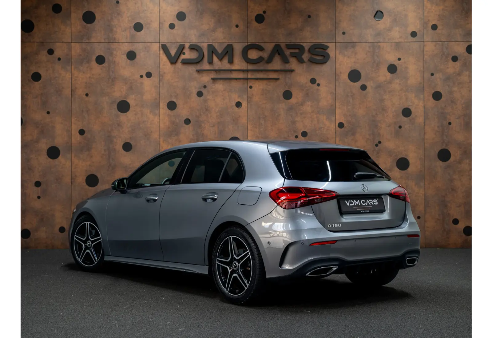 Mercedes-Benz A-Klasse 180 AMG Line - 64970