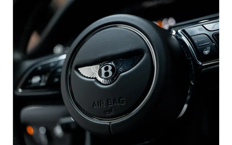 Bentley Bentayga 3.0 V6 Hybrid - 140751