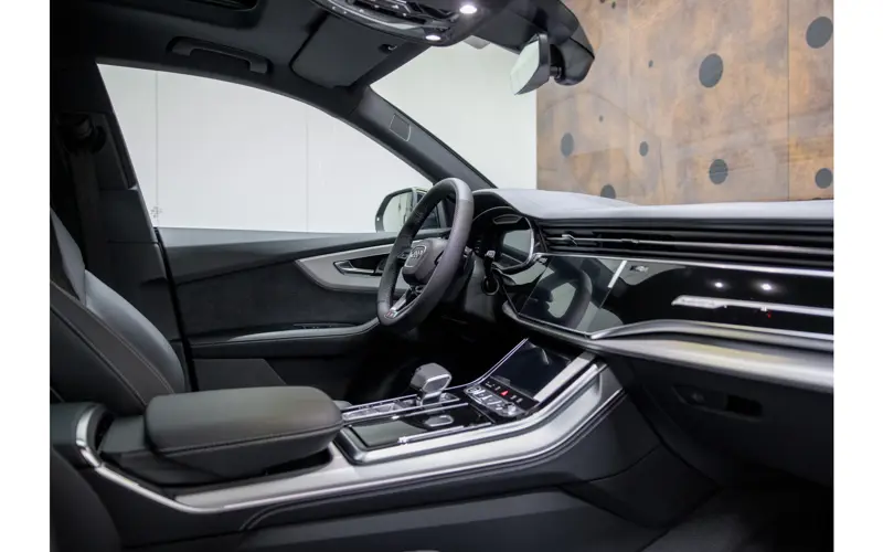 Audi Q8 60 TFSI e quattro Pro Line S Competition - 122129