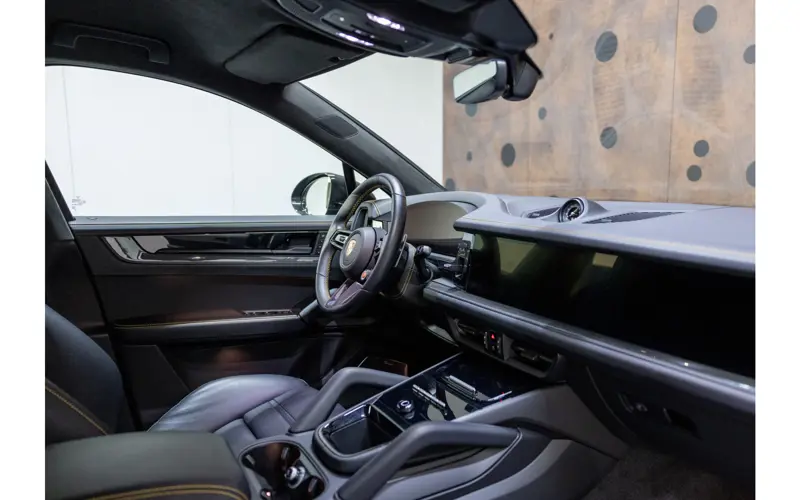 Porsche Cayenne Coupé 4.0 Turbo E-Hybrid GT - 113133