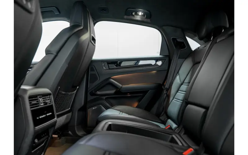 Porsche Cayenne Coupé 4.0 Turbo E-Hybrid GT - 149411