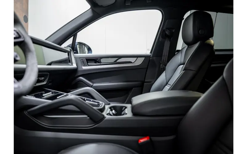 Porsche Cayenne 3.0 E-Hybrid - 145659