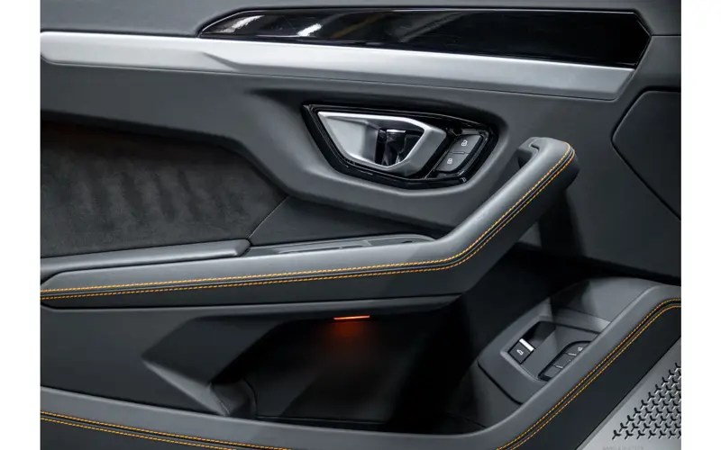 Lamborghini Urus 4.0 V8 - 130779