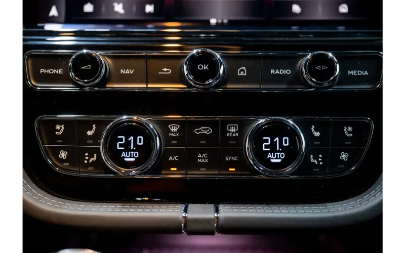 Bentley Bentayga 3.0 V6 Hybrid - 134774