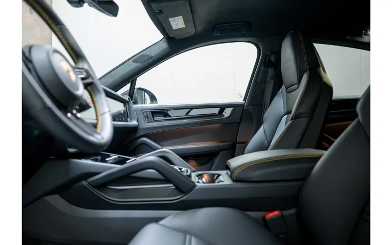 Porsche Cayenne Coupé 4.0 Turbo E-Hybrid GT - 149879