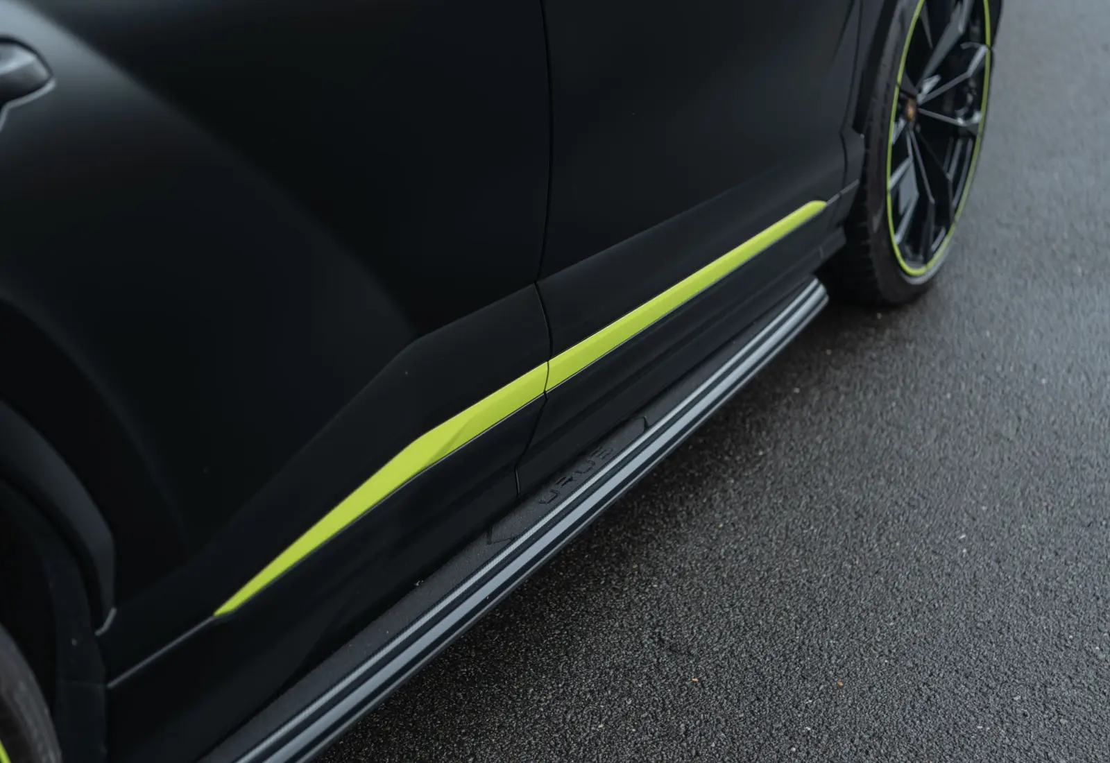 Lamborghini Urus 4.0 V8 Graphite Capsule - 134491