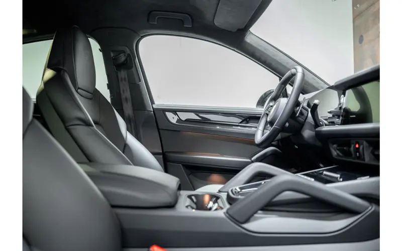 Porsche Cayenne Coupé 4.0 Turbo E-Hybrid GT - 137798