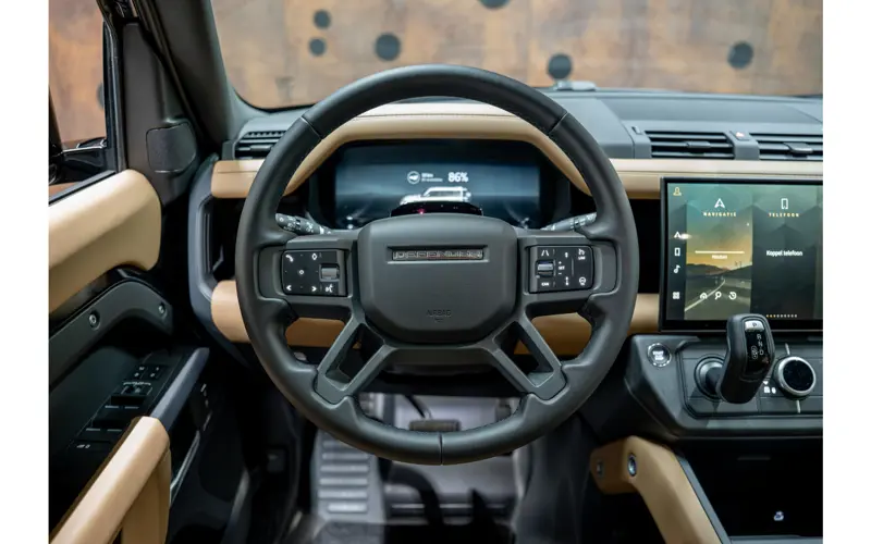 Land Rover Defender 110 2.0 P300e 110 X-Dynamic HSE - 138220