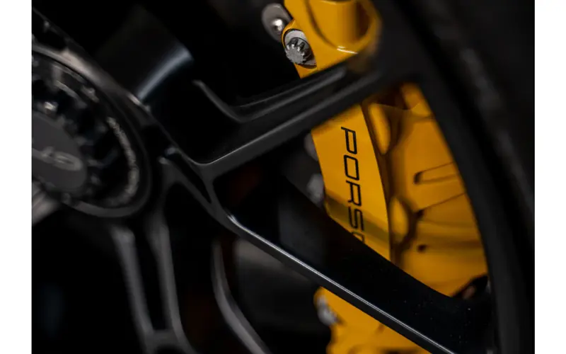 Porsche 911 4.0 GT3 - 140138
