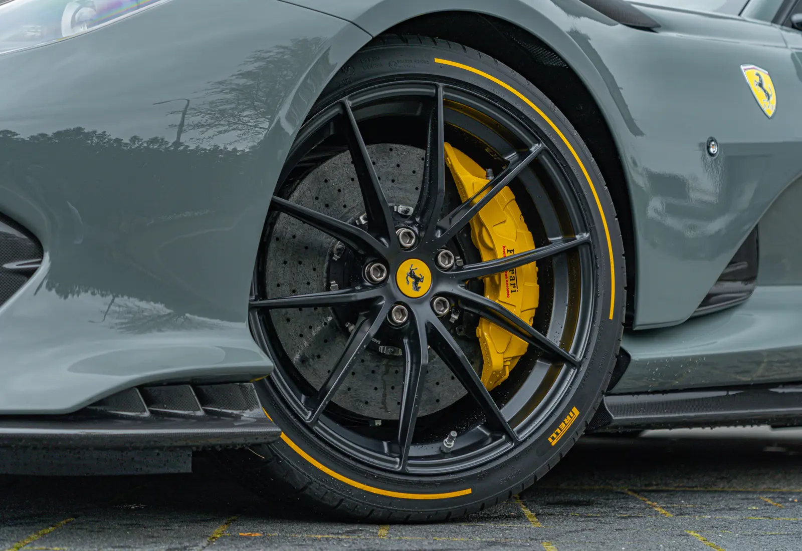 Ferrari 812 Competizione 6.5 V12 - 137704