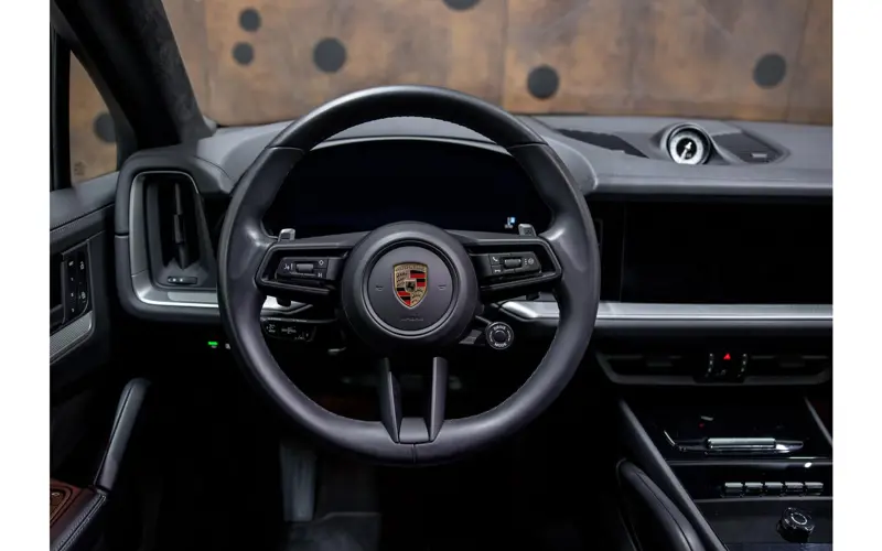 Porsche Cayenne Coupé 3.0 E-Hybrid - 143400