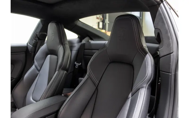 Porsche 911 3.6 T-Hybrid Carrera 4 GTS - 142892
