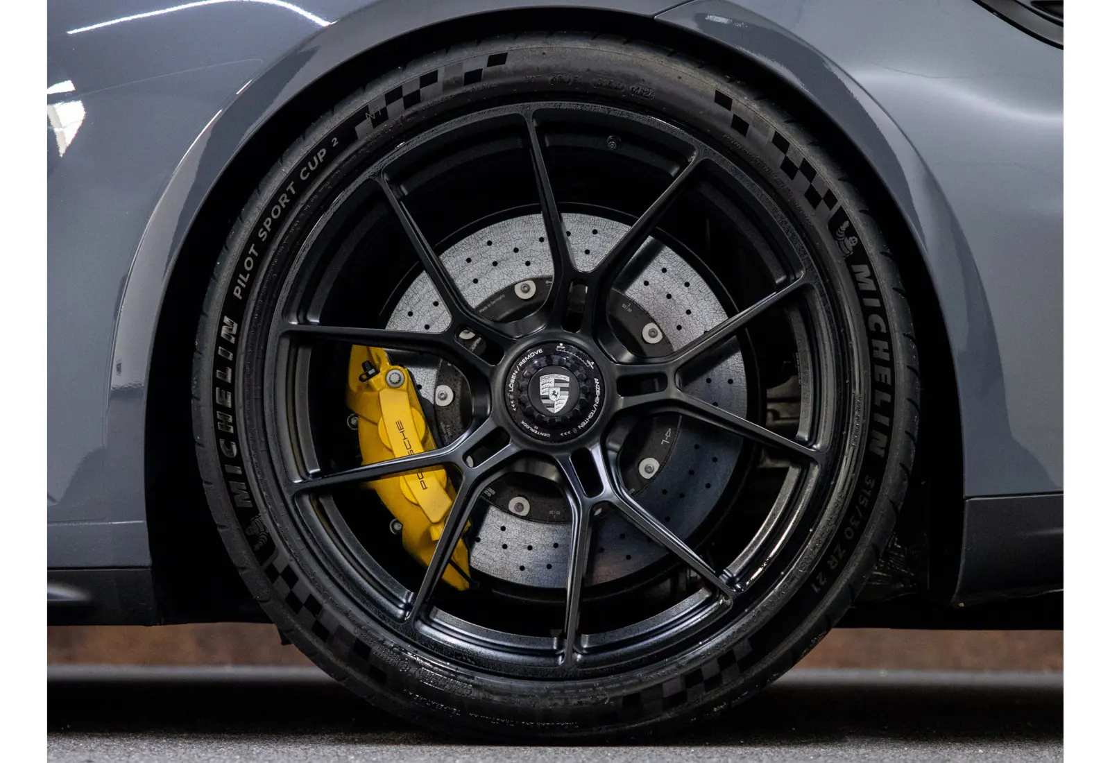 Porsche 911 4.0 GT3 Touring - 112476