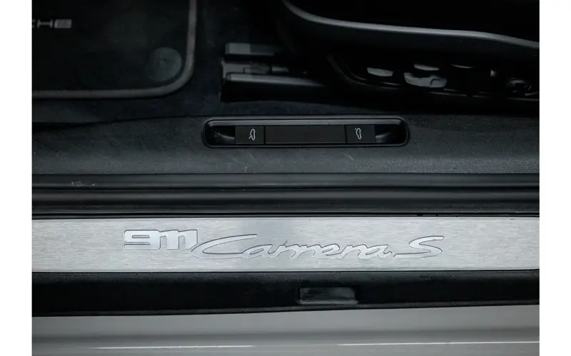 Porsche 911 3.0 Carrera S - 125657