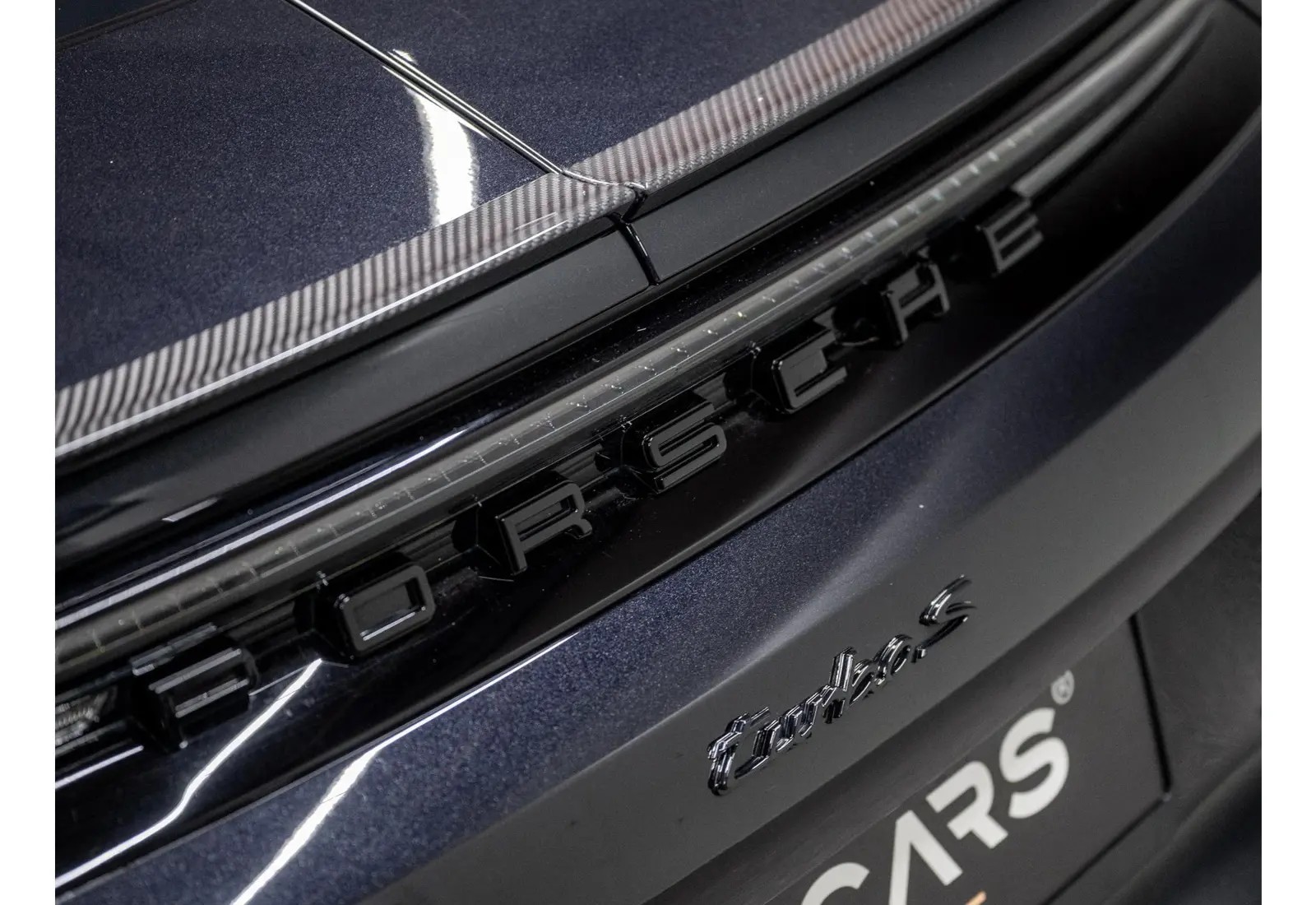 Porsche Panamera 4.0 Turbo S E-Hybrid - 141900