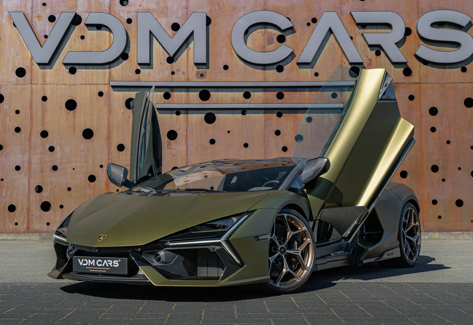 Lamborghini Revuelto Revuelto - 140262
