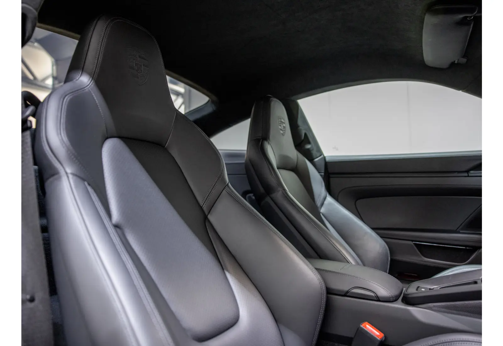 Porsche 911 4.0 GT3 Touring - 117483