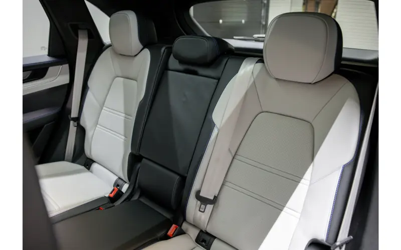 Porsche Cayenne 3.0 E-Hybrid - 120914