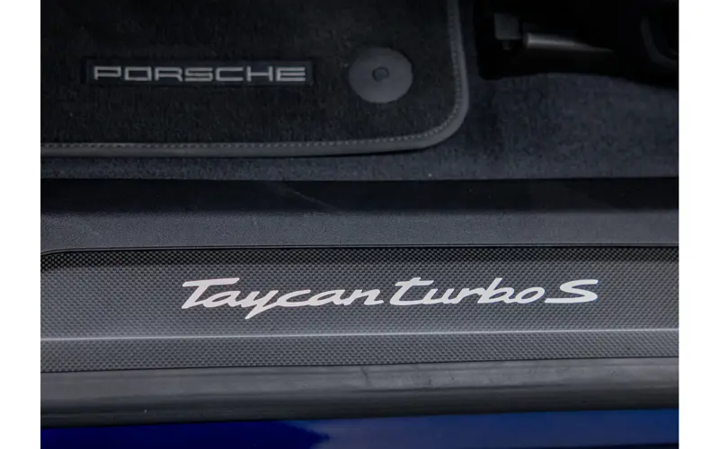 Porsche Taycan Turbo S 93 kWh - 121716