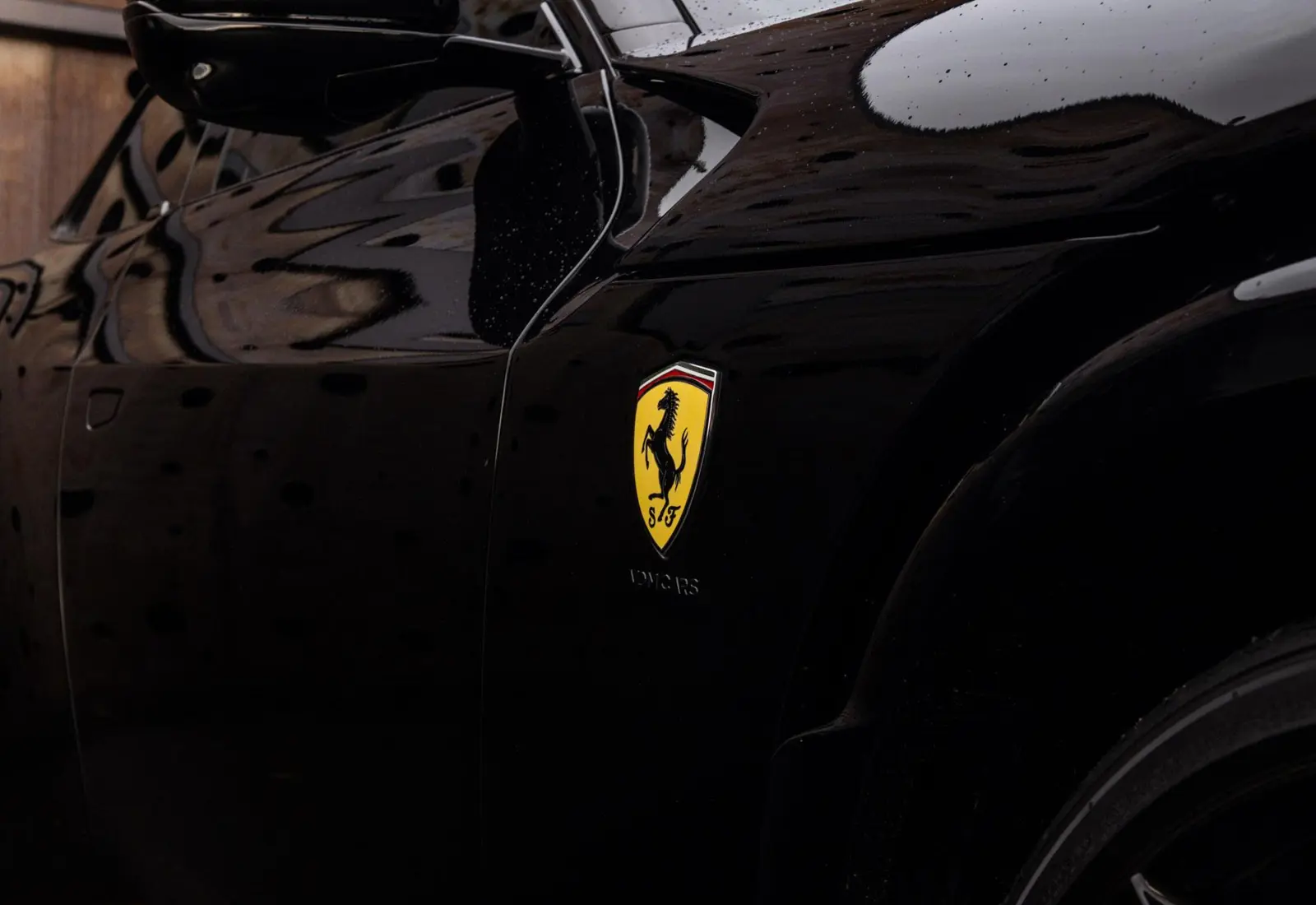 Ferrari Purosangue 6.5 V12 - 177027