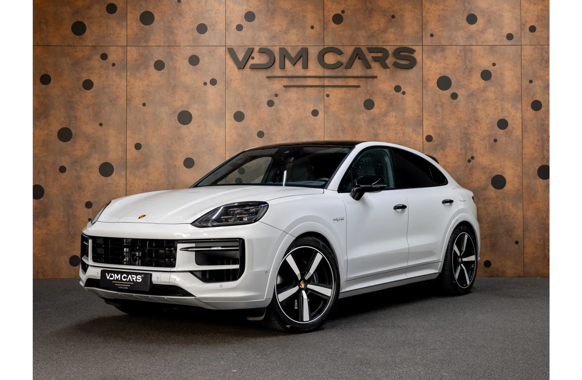 Porsche - Cayenne Coupé - 81059