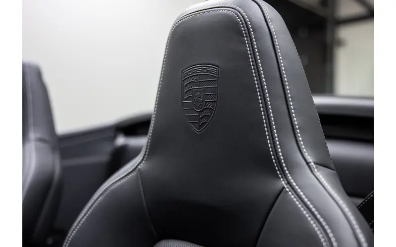 Porsche 911 Cabrio 3.6 T-Hybrid Carrera 4 GTS - 119648