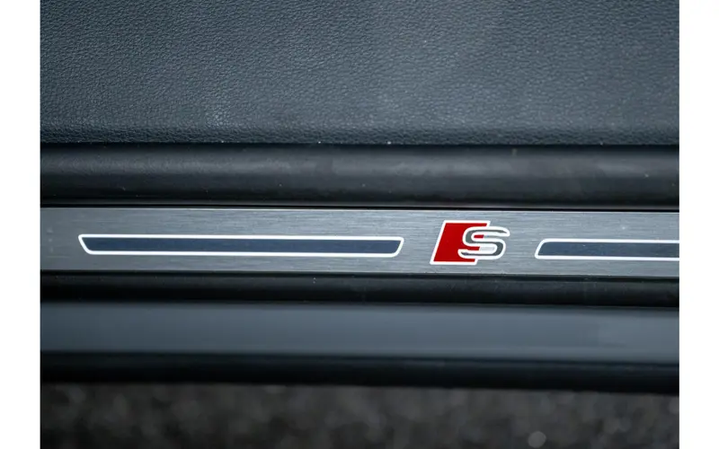 Audi Q8 60 TFSIe Competition ABT - 140938