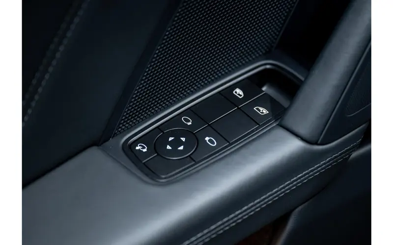 Porsche 911 3.6 T-Hybrid Carrera 4 GTS - 145121