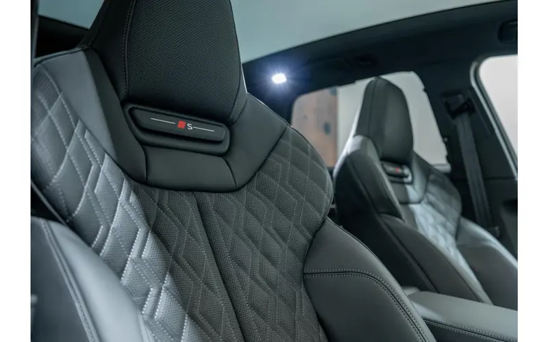 Audi A6 Avant Avant 2.0 e-hybrid quattro S edition Competition - 143007