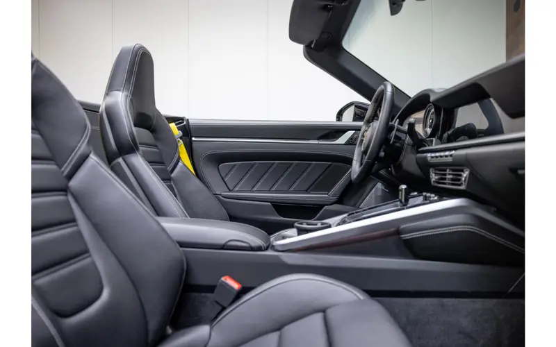 Porsche 911 Cabrio 3.8 Turbo S - 117540