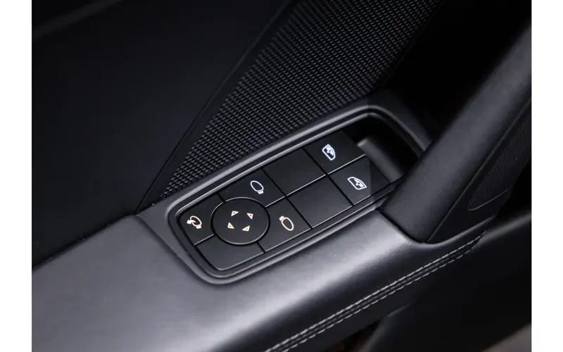 Porsche 911 3.6 T-Hybrid Carrera 4 GTS - 122200