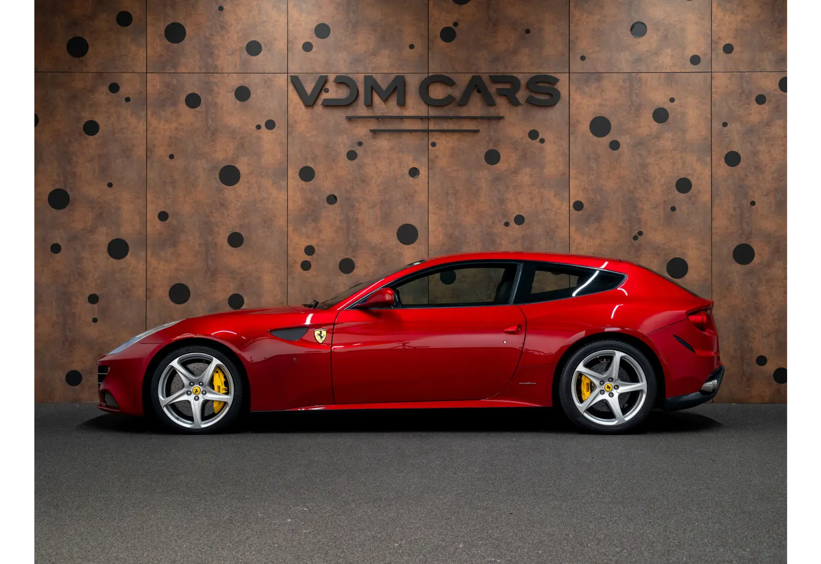 Ferrari FF 6.3 V12 - 62444