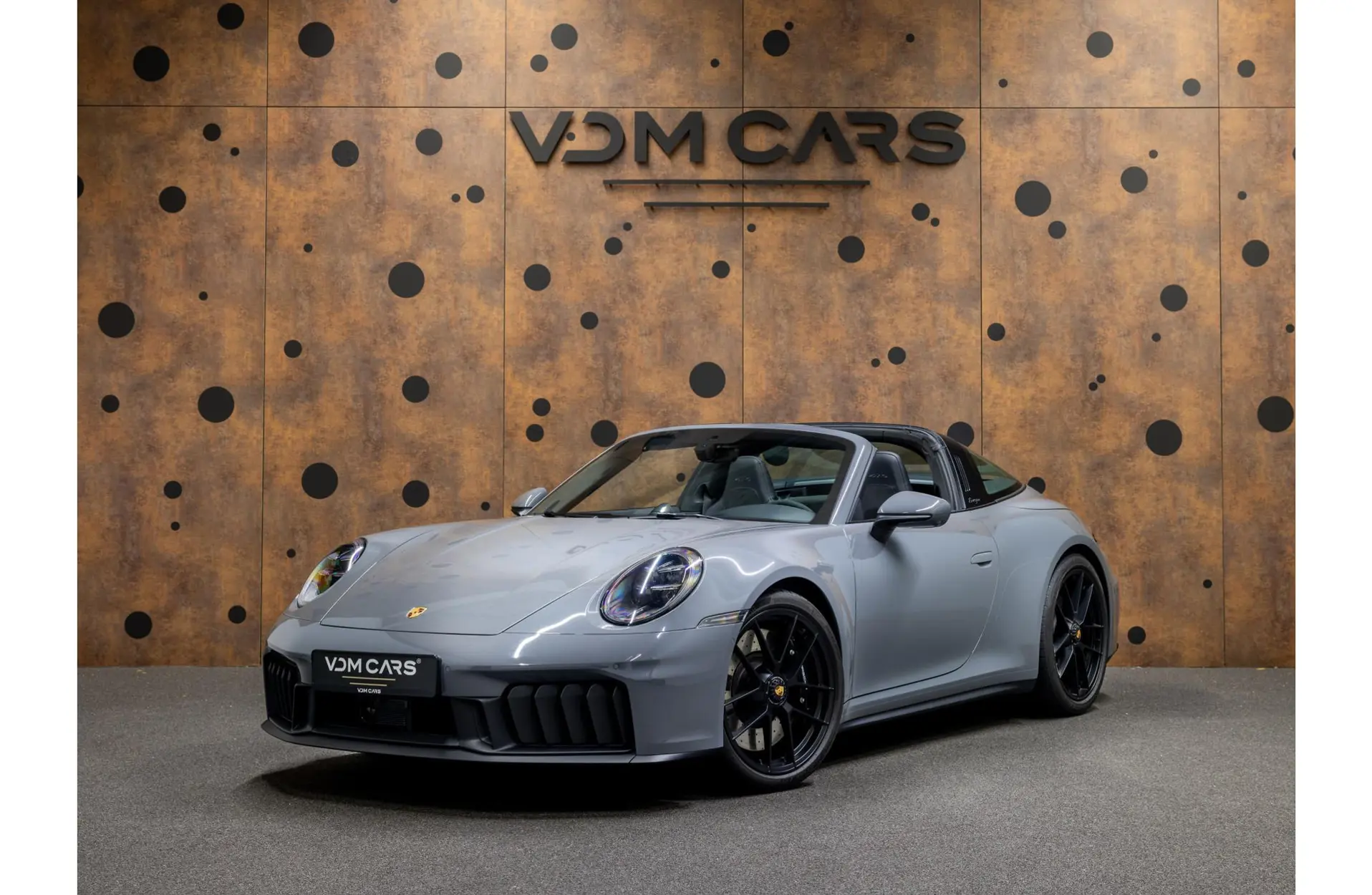 Porsche - 911 - 143198