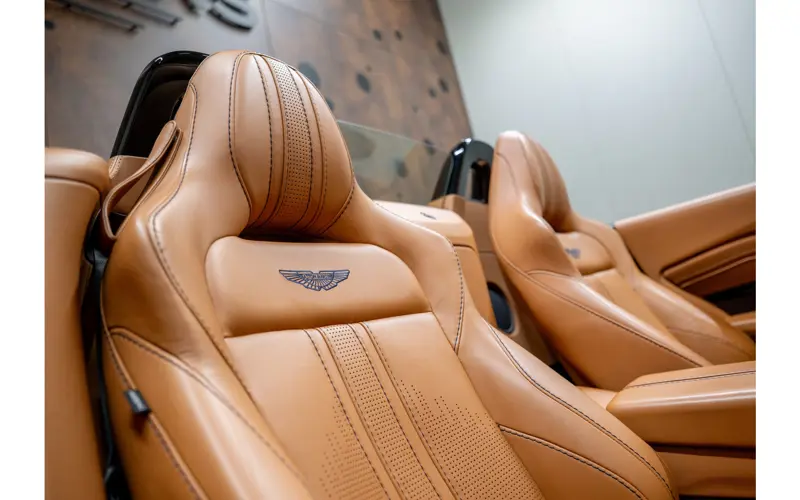 Aston Martin Vantage Roadster 4.0 V8 - 137855