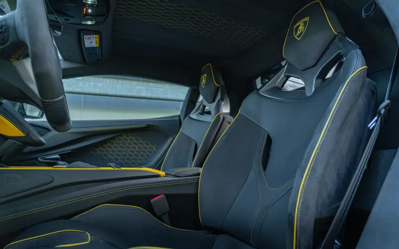 Lamborghini Revuelto Revuelto - 140269