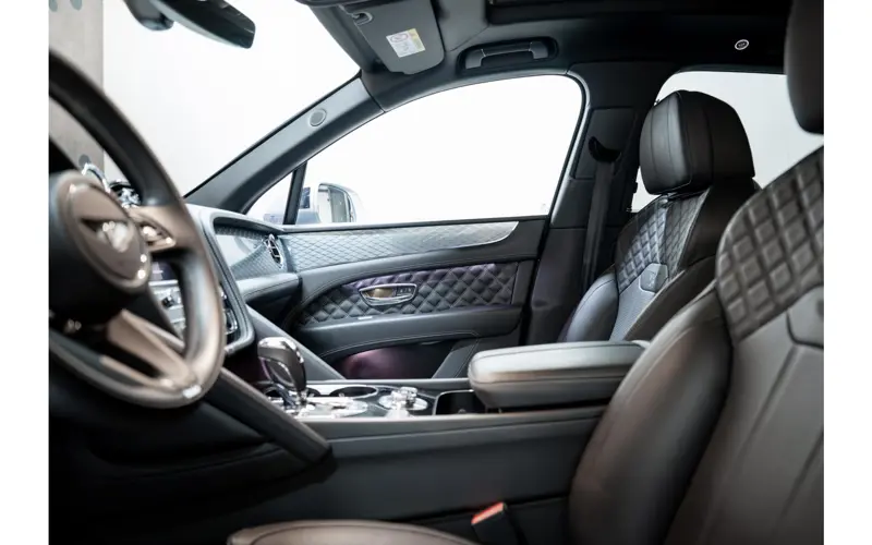 Bentley Bentayga 3.0 V6 Hybrid - 140726