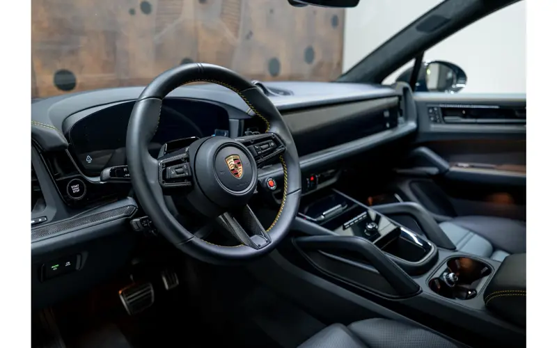 Porsche Cayenne Coupé 4.0 Turbo E-Hybrid GT - 149870