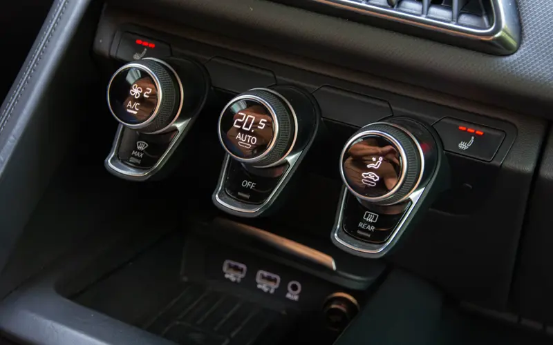Audi R8 5.2 RWD - 114429