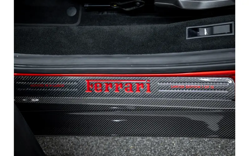 Ferrari F8 Tributo 3.9 V8 HELE - 137673