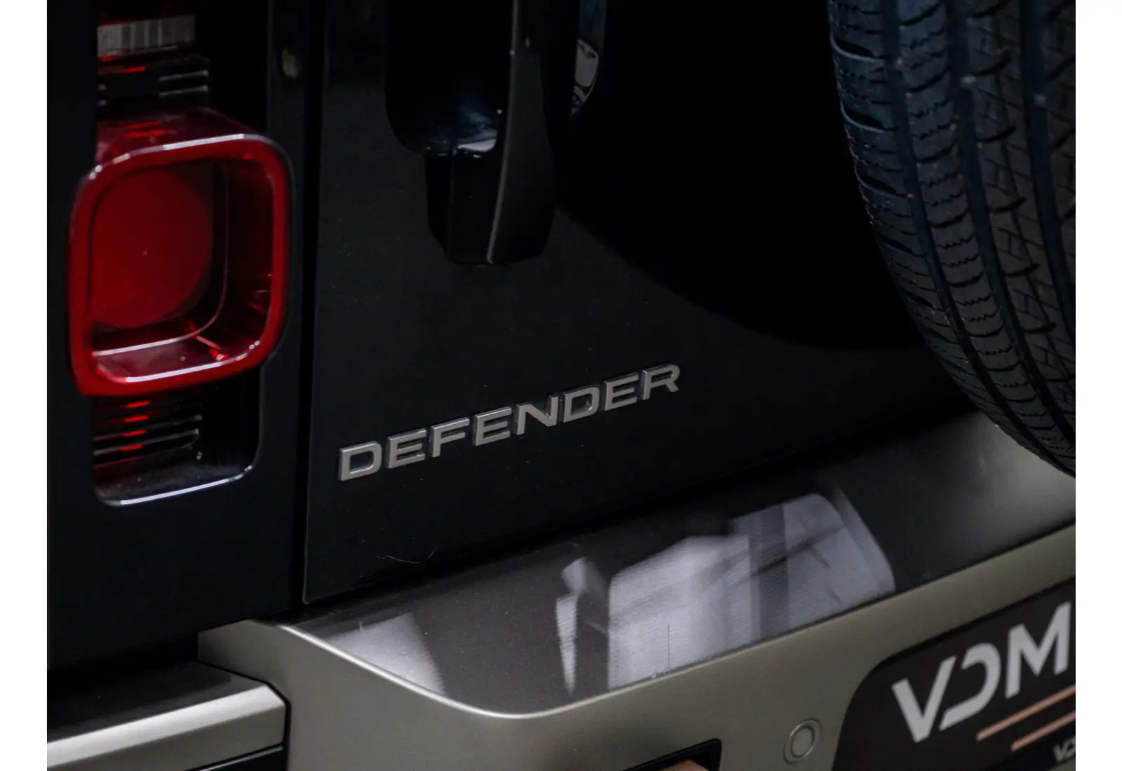 Land Rover Defender 3.0 D200 110 MHEV X-Dynamic S - 131162