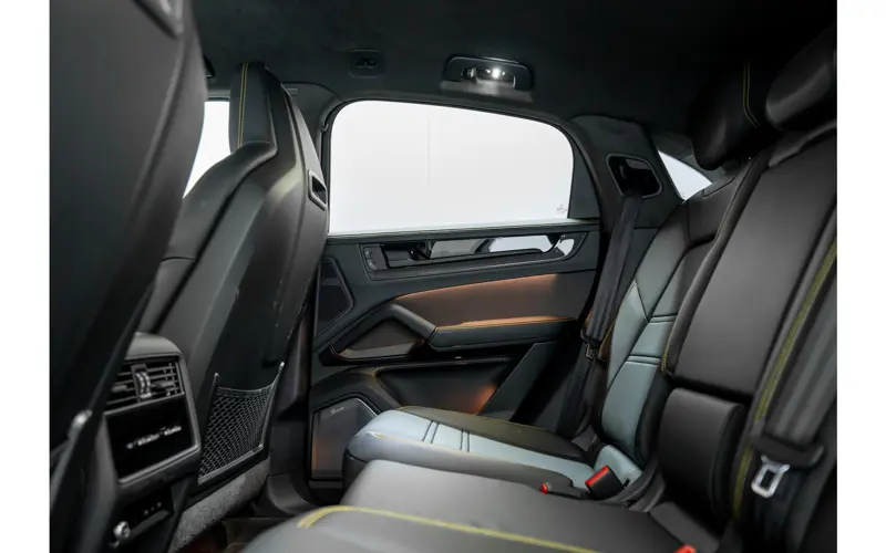 Porsche Cayenne Coupé 4.0 Turbo E-Hybrid GT - 149885