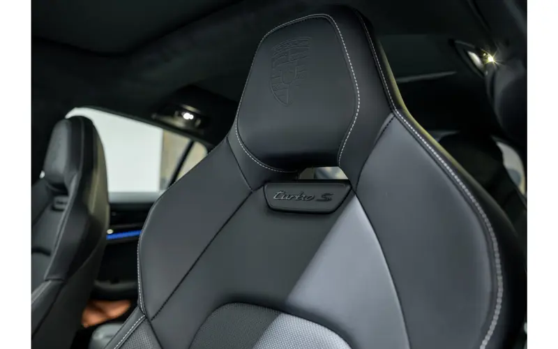 Porsche Panamera 4.0 Turbo S E-Hybrid - 130911