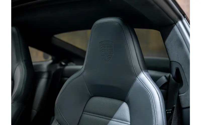 Porsche 911 3.6 T-Hybrid Carrera 4 GTS - 145125