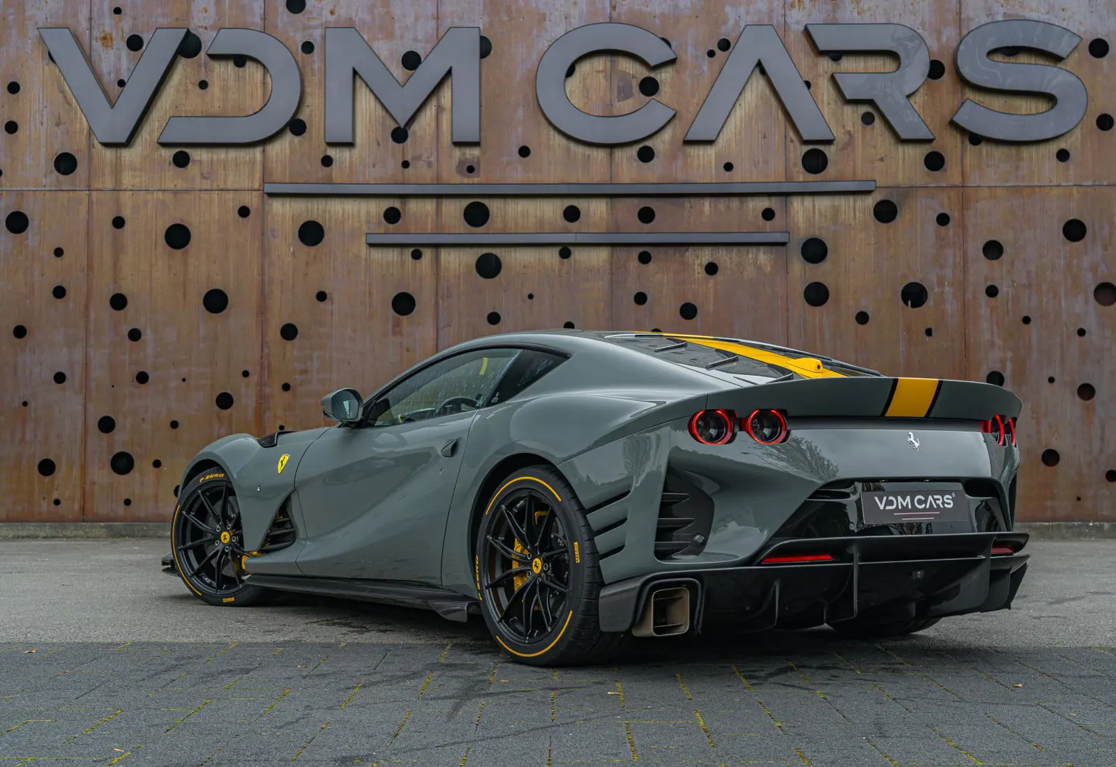Ferrari 812 Competizione 6.5 V12 - 140963