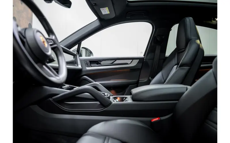 Porsche Cayenne Coupé 3.0 E-Hybrid - 145708